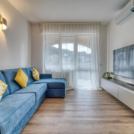 Casa Ginevra - Modern Design, King Bed & Terrace